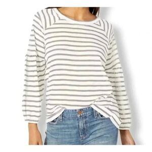 Jessica Simpson Women's Suwa Pullover Sweater